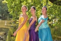 received_990699048684769